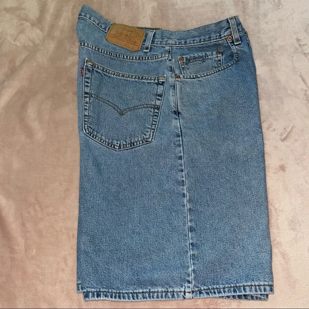 Y2K-10-1998-Vintage Levi’s boxy fit short size 34 - Picture 4 of 15